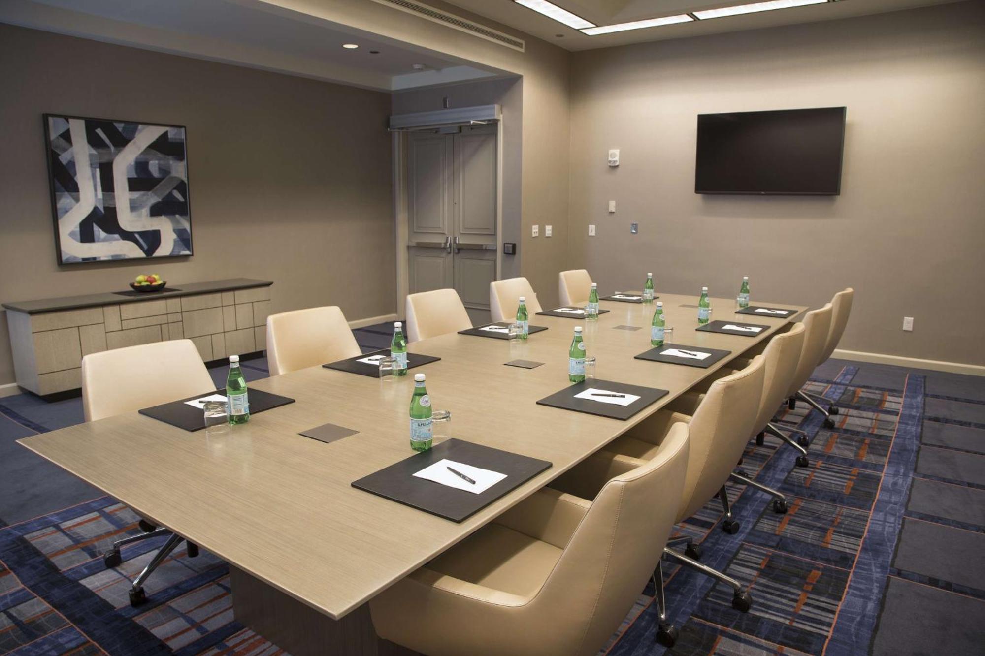 ฮิลตัน แอตแลนตา แอร์พอร์ต Hotel คอลเลจพาร์ค ภายนอก รูปภาพ