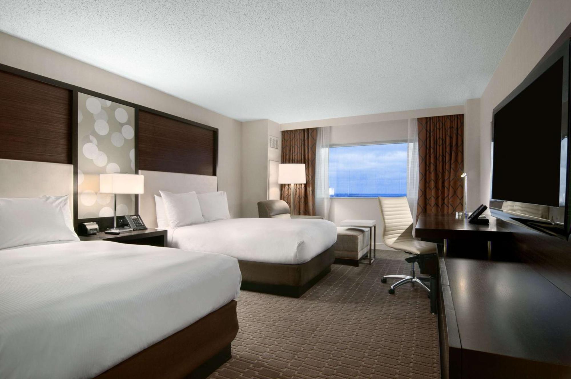 ฮิลตัน แอตแลนตา แอร์พอร์ต Hotel คอลเลจพาร์ค ภายนอก รูปภาพ