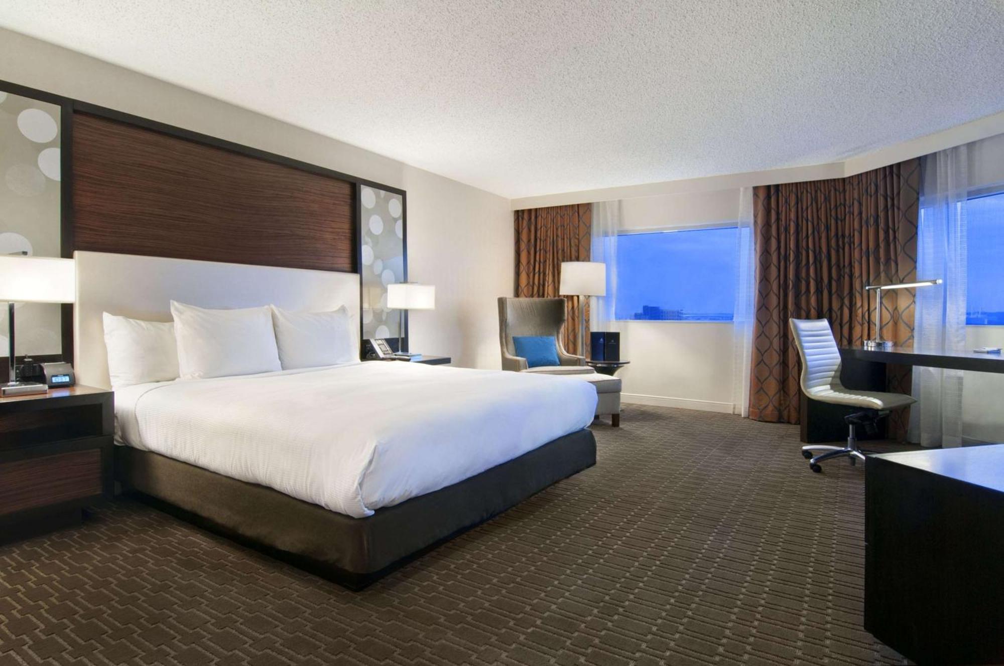 ฮิลตัน แอตแลนตา แอร์พอร์ต Hotel คอลเลจพาร์ค ภายนอก รูปภาพ
